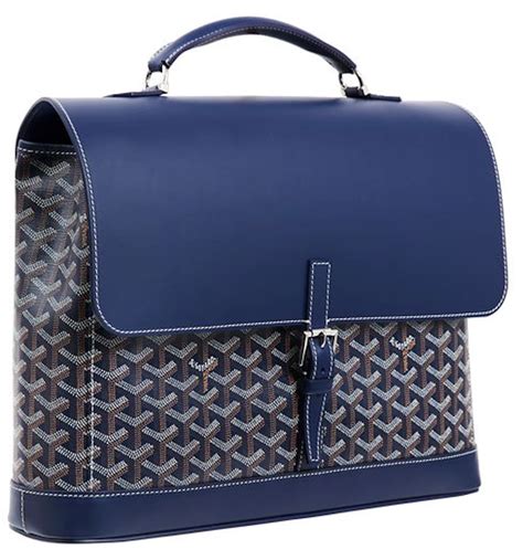 goyard citadin messenger bag navy|Goyard Messenger bag.